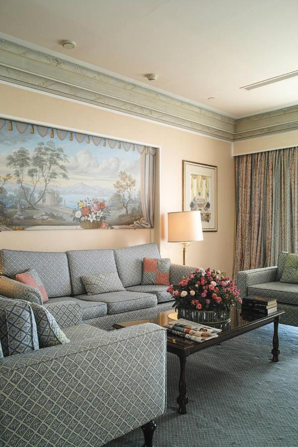 Hotel Al Bustan Beit Mery Екстер'єр фото